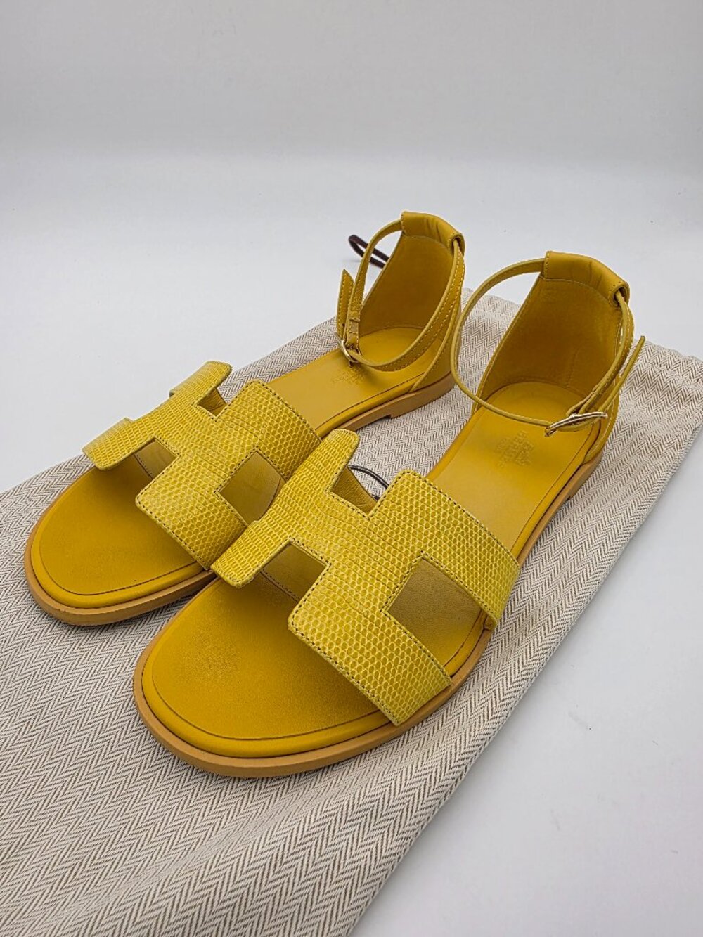 Hermès Santorini Lizard Sandals in Jaune Curcuma